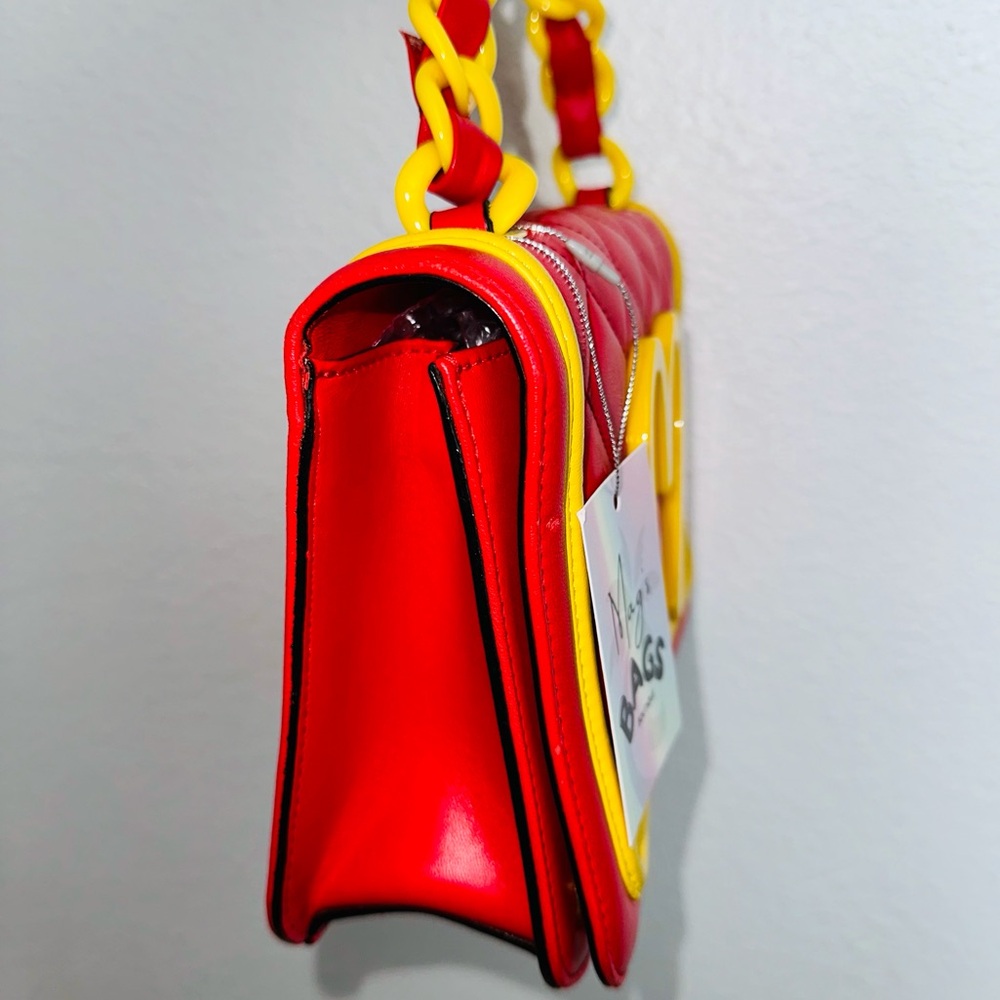 Moschino: McDonald’s Limited Edition Collection Crossbody Bag (ASO Miley Cyrus) - Picture 8 of 16